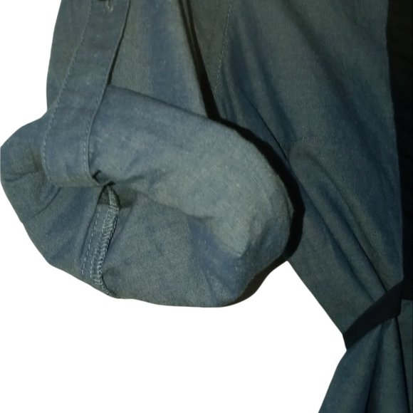 Chambray top shirt blouse Size Small Ties Roll Sleeves Buttons PaulnKC - Picture 6 of 7